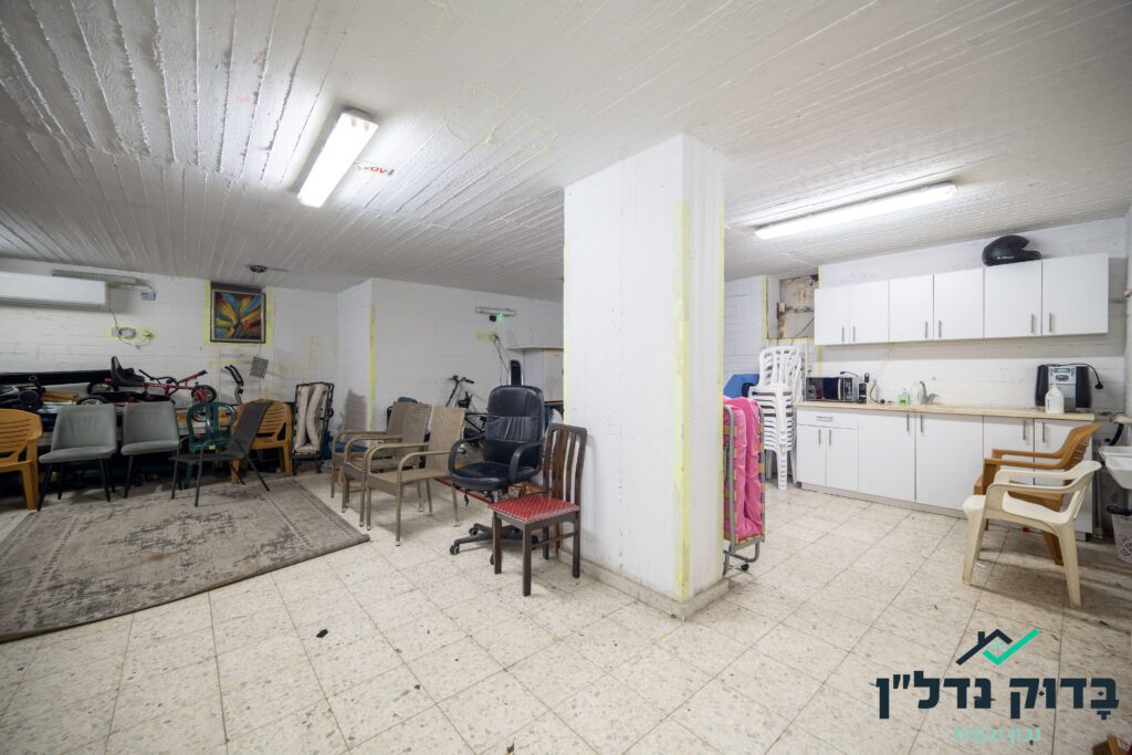 9 מקלט